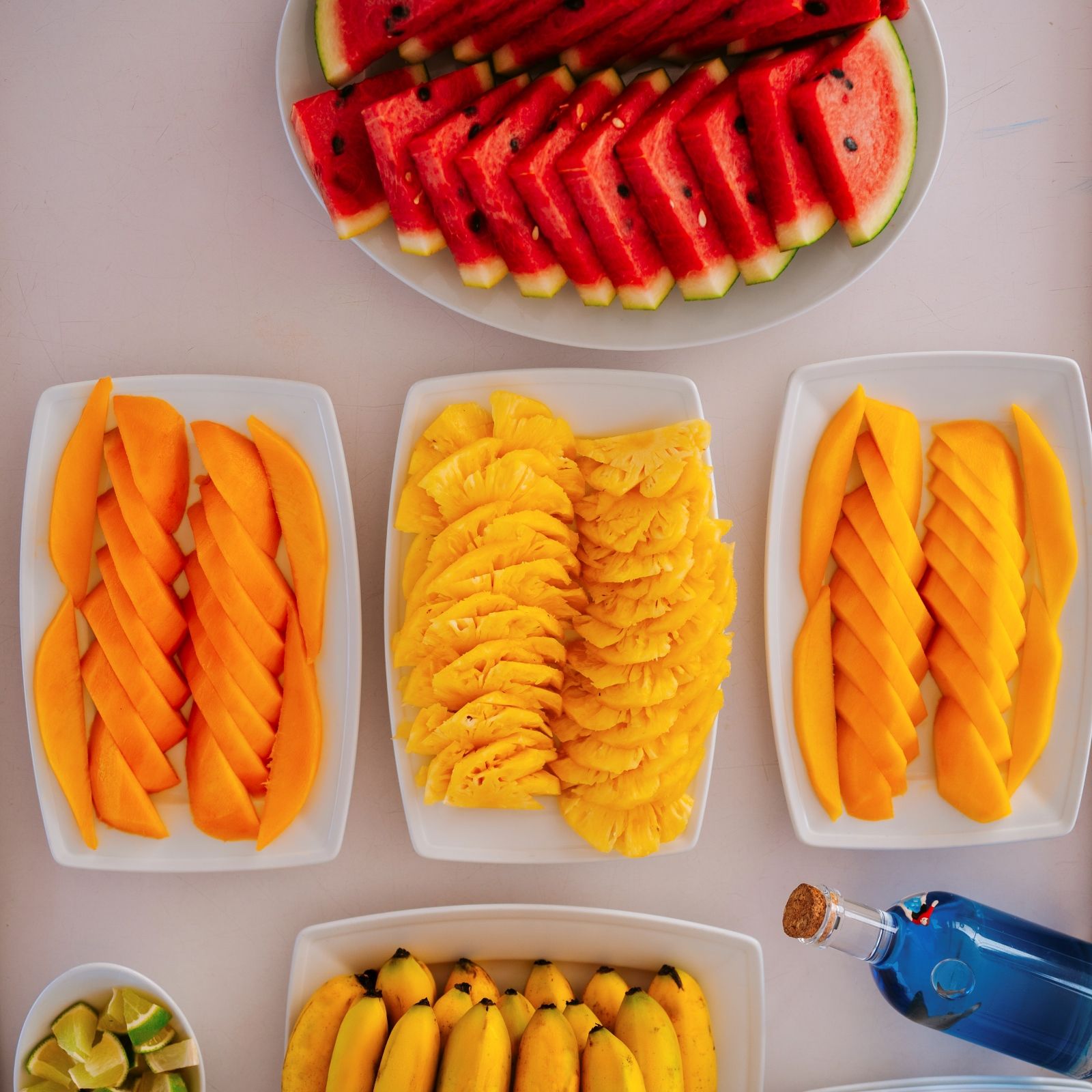 Инклюзивный морской тур Фукуок: приветственный бокал игристого, обед или ужин, пиво, лимонад и чай, сезонные фрукты и полное снаряжение для сноркелинга на рифе.